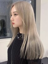 トニーアンドガイ 青山店(TONI & GUY)&nbsp;切りっぱなしロブ × ホワイトミルクティー ケアブリーチ