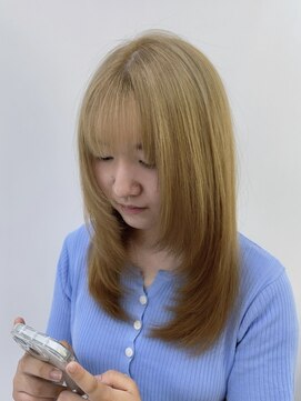 シェノン バイ アランスミシー 表参道(CHAINON by Alan smithee) ハイトーンレイヤーカット！