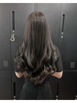 フラット(FLAT)&nbsp;大人ツヤ感グレージュ