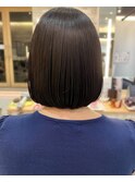 ぷるんと内巻きボブ