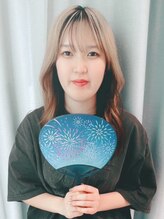 シロフ シブヤ(shirof shibuya) 小林 葵