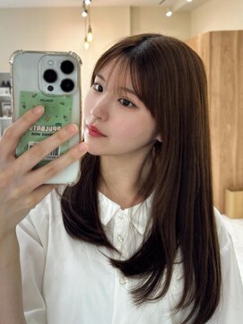 シェノン 夙川(CHAINON) 小顔カット/透明感カラー/韓国レイヤー/髪質改善/イメチェン