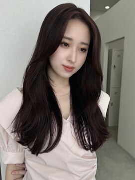 リス バイ ソヨン(Lis by SOYON) イメチェン/フェミニンロング/似合わせカット/美髪/ワイドバング