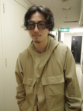 アンフェインド02(UNFEIGNED 02) MEN’S HAIR/サーフカール/フェザーパーマ/名古屋/栄/メンズ