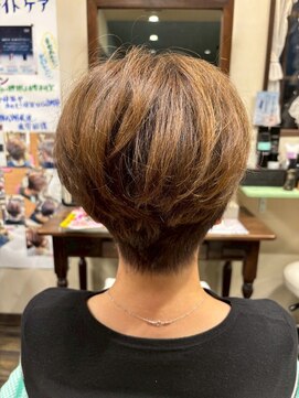 ペーハーセブンVOGUE ショートボブ