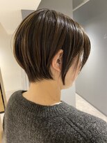 ロゼオ(Roseo) ハイライト+くびれショート