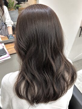 キニ(KINI) ケラフェクトで、なりたいカラーを楽しむ艶髪へ