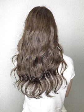 アリア バイ アルティナ(alia by artina) 無造作やわらかウェーブ×アッシュベージュ　【alia橋本】