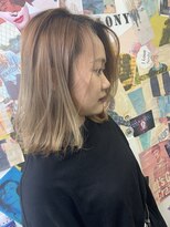 トロニー(TLONY) 渋谷TLONY イエローベージュ/stylist miaki