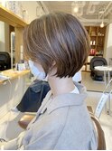 ショートボブ
