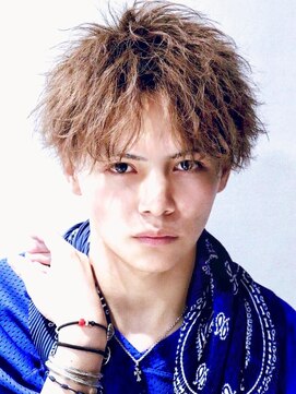 アルファ 新宿(alpha) フェザーパーマ/刈り上げセンターパート/サーフカール[新宿]