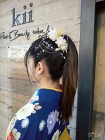 キー ヘアーアンドビューティーサロン(Kii hair&beauty salon) シンプルポニーテール