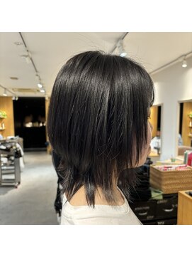 トリート 浦安店(TREAT) ウルフヘア×くすみブルー