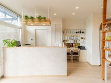 トリップ ヘアメイク 東山店(trip)