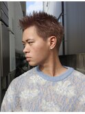 抜け感ベージュ × スパイキー