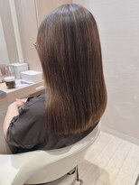 コーエン(cowen) 大人ガーリー暗めカラー美髪メッシュ似合わせココアベージュ50代