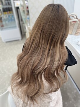 エム(m.) エクステ