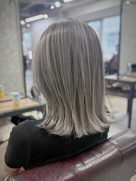 ゴーグッド(GO GOOD.) 【えいじ】ホワイトシルバー×ミディアム