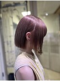 ベージュ