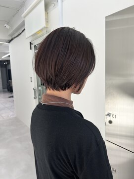 イル 天神西通り店(ill) ショートボブ/グラデーションボブ