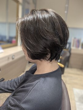 ヘアーズファイン(hair's fine) 30代40代◎小顔見せゆるふわショートボブ×パーマ