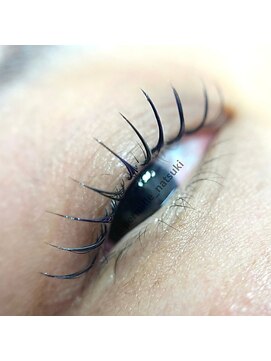 パーミル ヨコハマ(permille Yokohama) &healthyで自まつ毛風