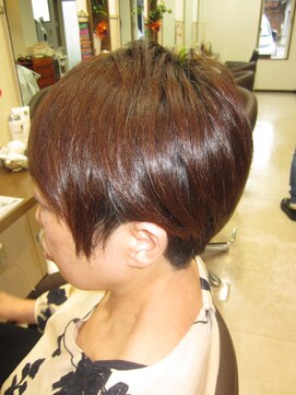 コアフィールフィス(COIFFURE fils) シニアボブ