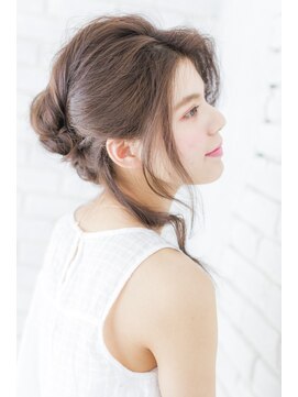 アジールヘア 所沢プロペ通り店(agir hair) 編み込みフェミニンアップ♪【所沢】