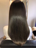 アールサロン アオヤマ(Rr SALON AOYAMA)&nbsp;プラチナミネコラストレート