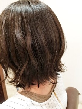 ブランシェ 名鉄小幡駅前店 外はねボブ