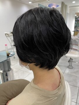 クオーター(QUARTER) 大人シースルーバングショートボブパーマアッシュベージュ