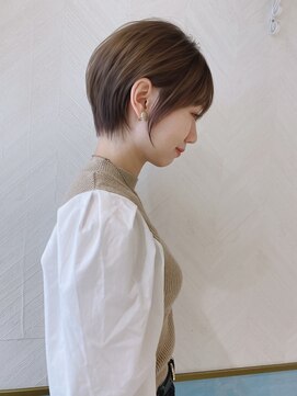 ロンド ストラーダ 心斎橋(Lond strada) ショート×ハイライト白髪ぼかし×マチルダボブ[心斎橋]