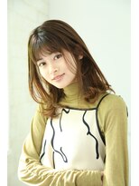 ガーランド (Garland)&nbsp;大人ミディアム/レイヤー/似合わせカット/ベージュ/卵型