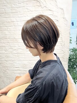 マカナ(makana) ショートボブ