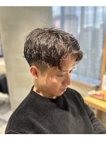 リーオオサカ(Lee Osaka) 無造作メンズパーマスタイル