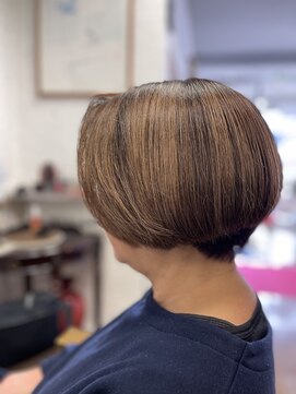 ラヴィアンローズ(La vie en rose) ショートボブ