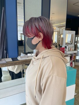 コワファースト 大分(COIFF1RST) シルバーカラー！インナー発色の良いレッドカラー