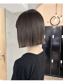 ローレン(LOREN) 黒髪/ボブルフ/ネビージュ/小顔/ワンレン/栄/髪質改善/前髪