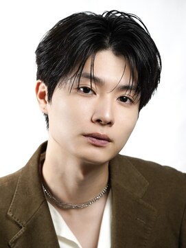 オーシャントーキョー 渋谷(OCEAN TOKYO) フェザーパーマシャドウパーマカルマパーマセンターパート