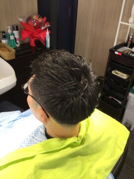 ソウ ヘアーワークス ヤマザキ(想 Hair works YAMAZAKI) フェードスタイル