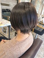 マンプスウタタ (Mumps utata)&nbsp;襟足スッキリ大人ショート