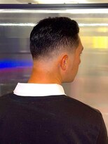 エイル(AILE)&nbsp;7:3パートスキンフェード