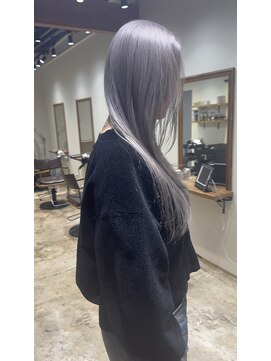 リフル 八王子(RIFULL) ハイライト バレイヤージュ ショート レイヤー 髪質改善