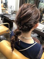 プランタンアヴェダ(printemps AVEDA)&nbsp;お呼ばれ編み下ろしヘア
