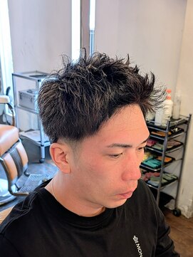 ボイスバーバー 高野店(VOICE BARBER) ジェットモヒカン×ハイライト【京都市 理容室】