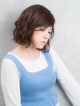 ノブ ルヴェ デュ ソレイユ(NOB lever du soleil) 〈NOB日ノ出町〉Aラインボブエアリーミディショートパーマ黒髪