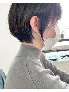 アンフィユヌキャトル(AnFye une Qatll) クビレショート