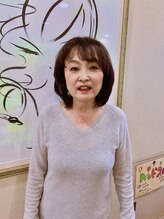 アミ ヘアーアンドメイク Ｈａｉｒ＆Ｍａｋｅ 入倉 洋子