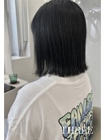 スリー(THREE) 不動の人気!外ハネボブ×暗髪カラー/透明感×ツヤ感◎【札幌】
