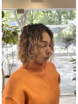 シアン 矢場町店(CYAN.) ブリーチパーマ×レイヤー×ボブパーマ